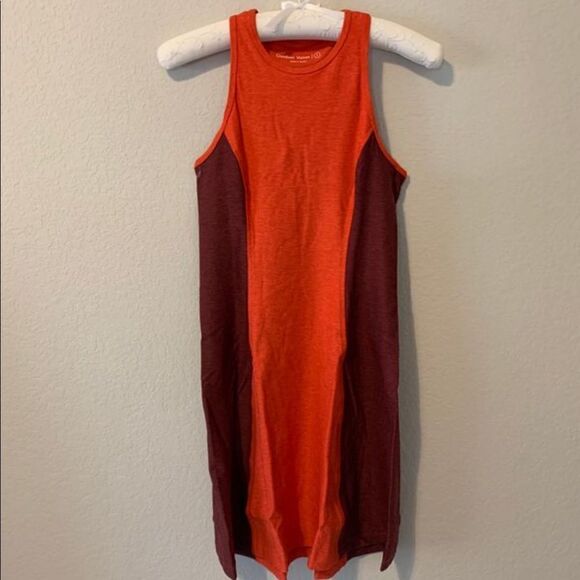 ATHENA DRESS OUTDOOR VOICES ✨✨✨ - Picture 4 of 4